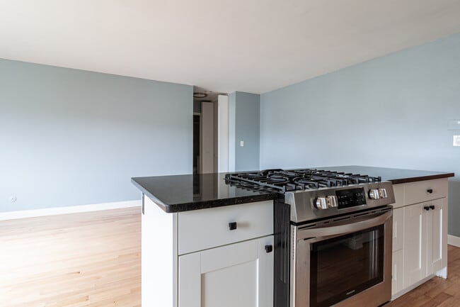 Photo - 655 W Grace St Unit 510