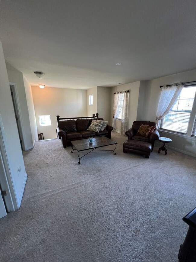 Photo - Silver Maple Terr.