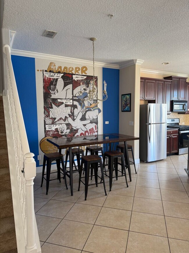 860 Assembly Ct