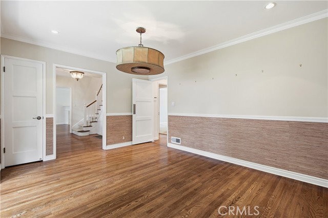 Photo - 1536 Bradbury Rd