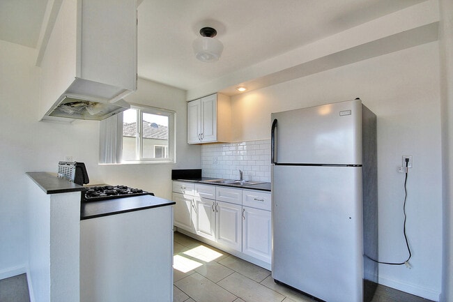 Photo - 6660 Sabado Tarde Rd Unidad A