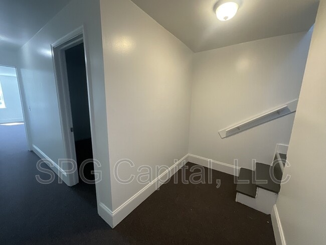 Photo - 613 W Mason Ave House