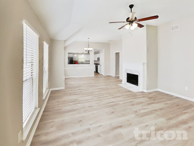 Photo - 316 Pine Ridge Ln