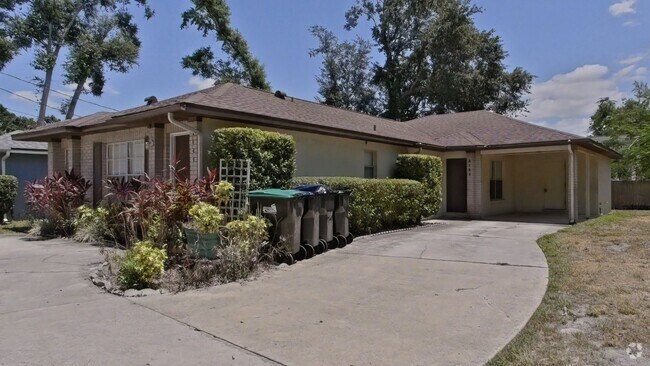 Building Photo - Center St 3125-3127 Unit 3127 Rental
