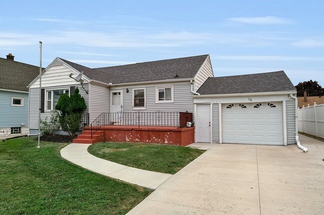 Photo - 76 Stearns Ave