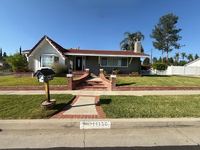 Photo - 11130 Canby Ave