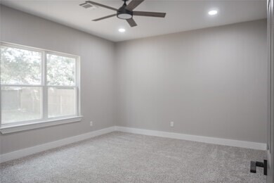 Photo - 2414 Myrtle Ave