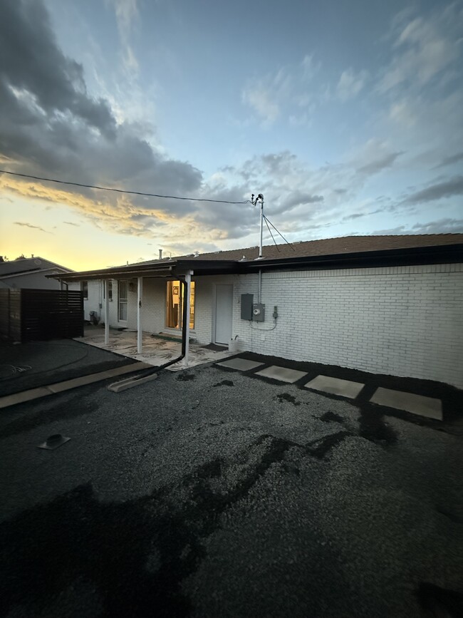 Building Photo - 7412 W 76th Ave