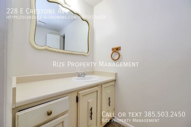 Photo - 228 E Crestone Ave