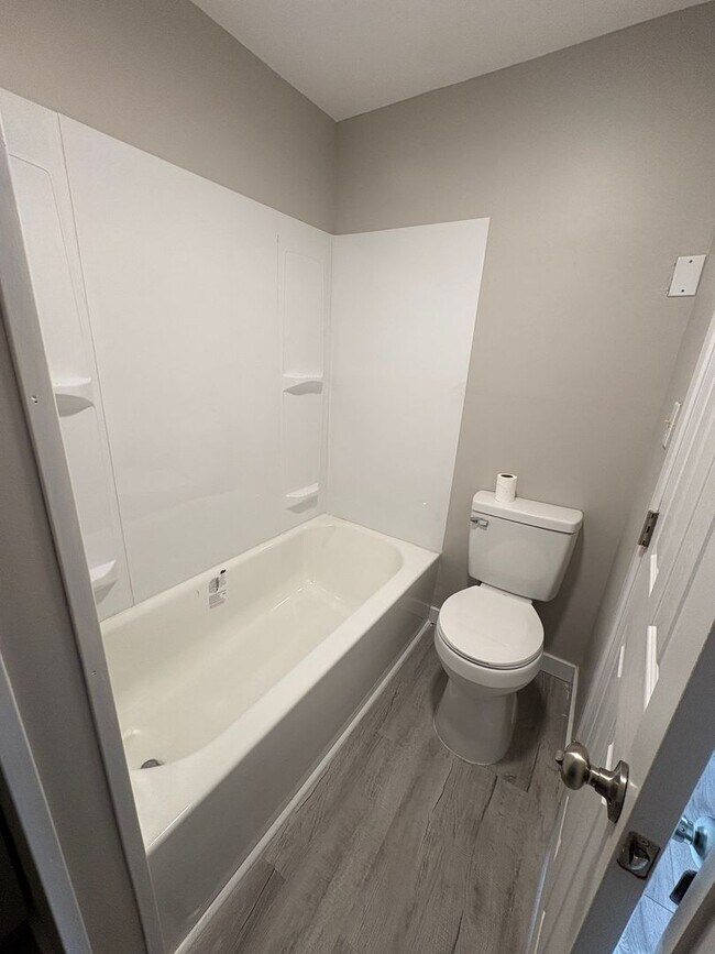 Photo - 117-119 N 9th St Unit 119 N 9th St - 101