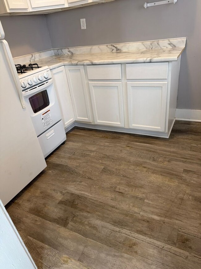 Photo - Chestnut St Unit North