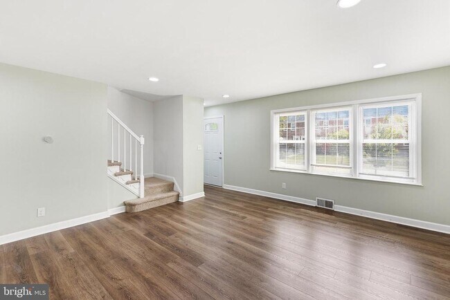 Photo - 8130 Kirkwall Ct