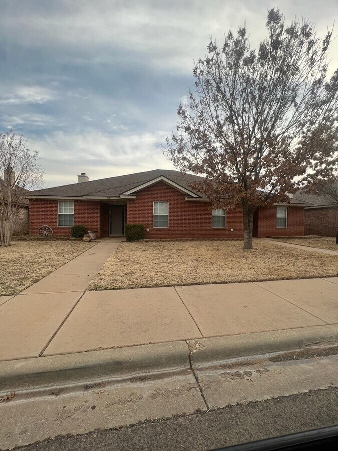 3109 99th St Townhome Townhome Rental in Lubbock TX