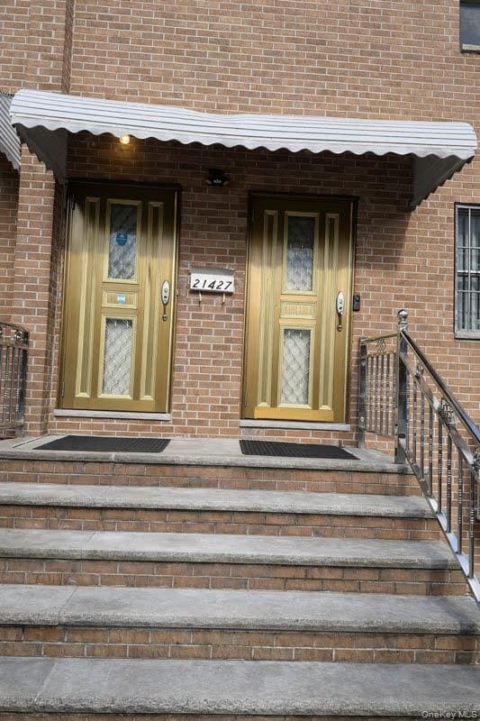 Building Photo - 21427 38th Ave