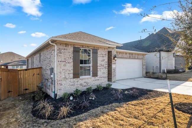 Photo - 204 Grn Knl Ln