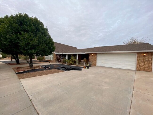 Photo - SPACIOUS HOME IN SANTA CLARA COMING SOON!