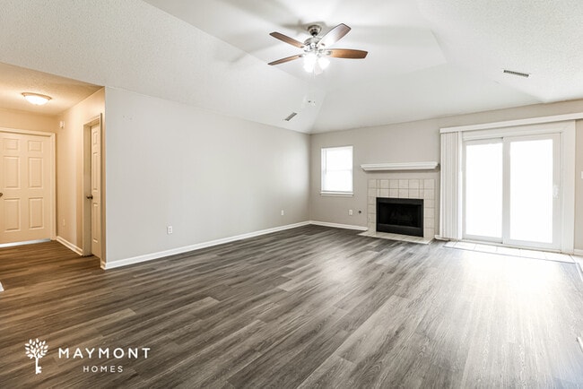 Photo - 13808 Wimbledon Loop