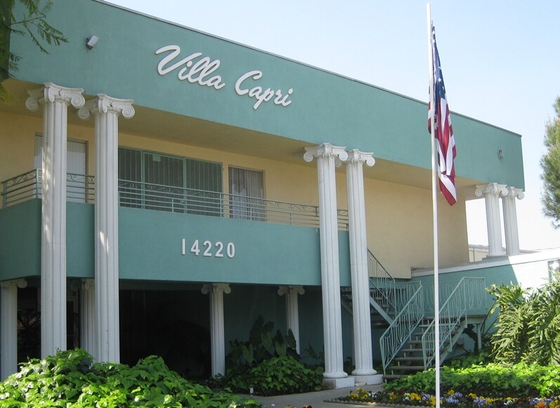 Villa Capri Apartments - Villa Capri Apartments