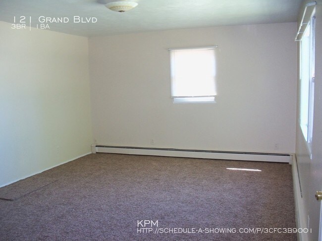 Photo - 121 Grand Blvd