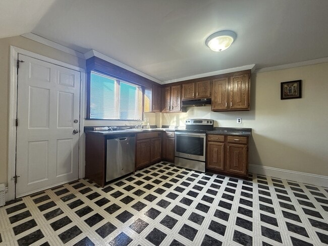 Photo - 48 Tappan St