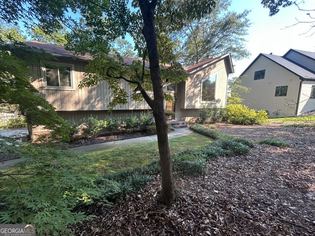 Photo - 1179 Justice Dr