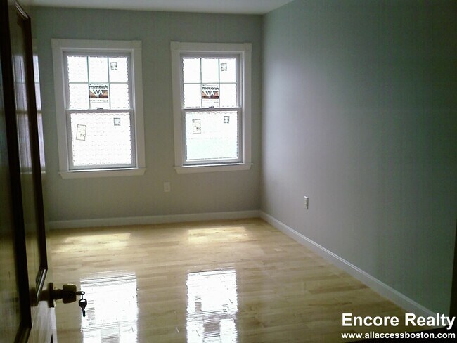 Photo - 1778 Commonwealth Ave Unit 3