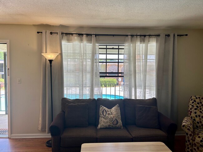 Photo - 807 West Trinity Avenue