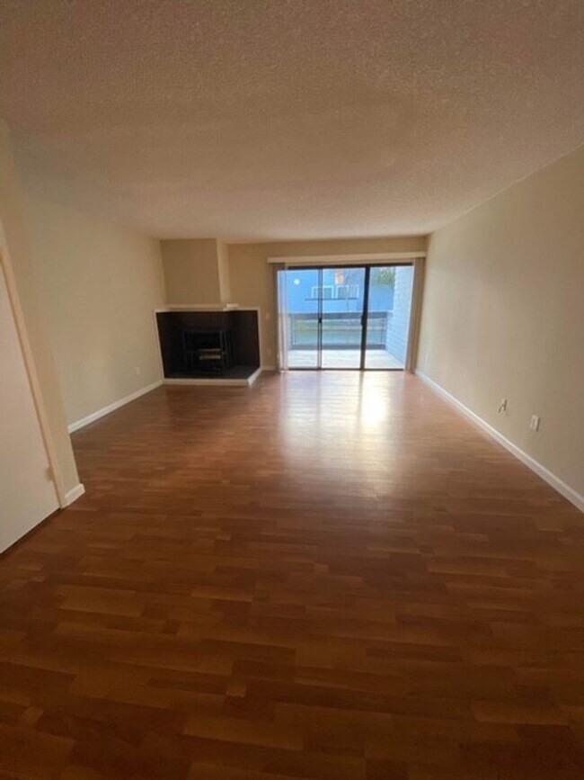 Photo - Sunny Townhouse in Lighthouse Cove