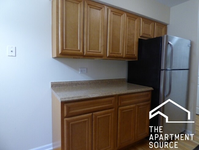 Photo - 1626 W Estes Ave Unit 1F