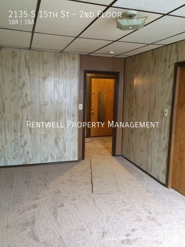 Photo - 2135 S 15th St Unit 2nd Floor