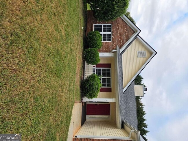 35 Montgomery Ct
