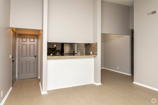 1BR, 1BA - 680SF - Reserve at the Knolls Apartments and Townh...