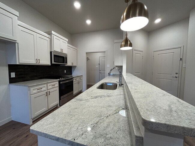 Photo - 7008 40th St Unit B