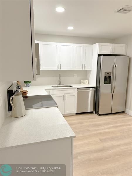 Photo - 702 NW 18th St