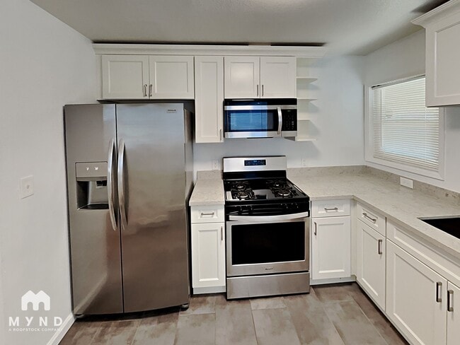 Photo - 2970 Arundel Way