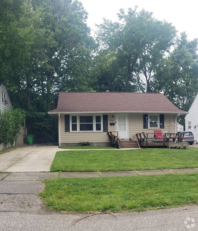 Building Photo - 3538 Orchard Dr Rental
