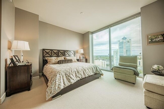 Photo - 2795 Peachtree Rd NE Unit 1909