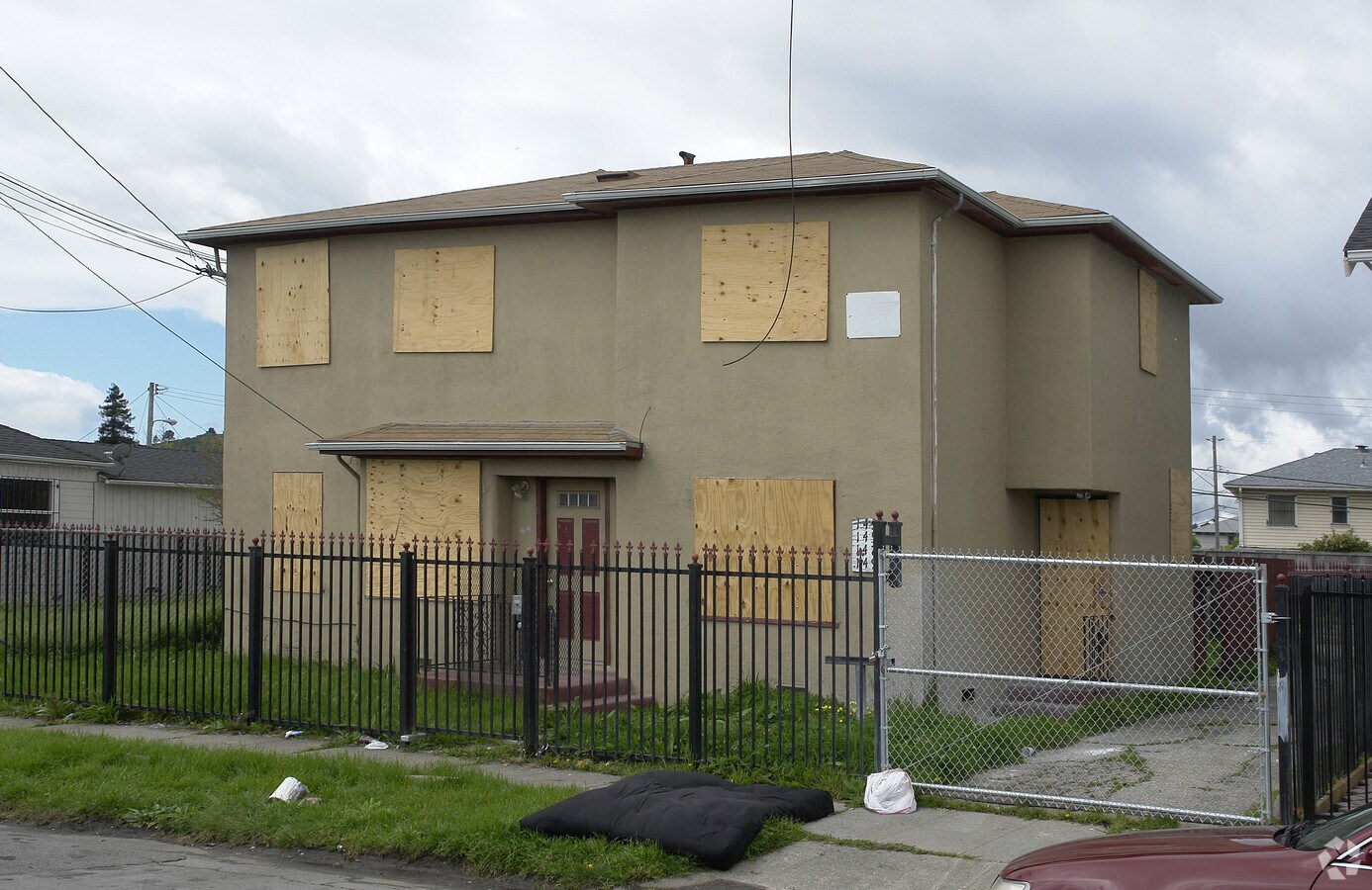 Photo - 143-149 1st St