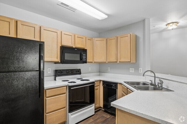 The Princeton 2BR, 2BA - 950SF - Kitchen