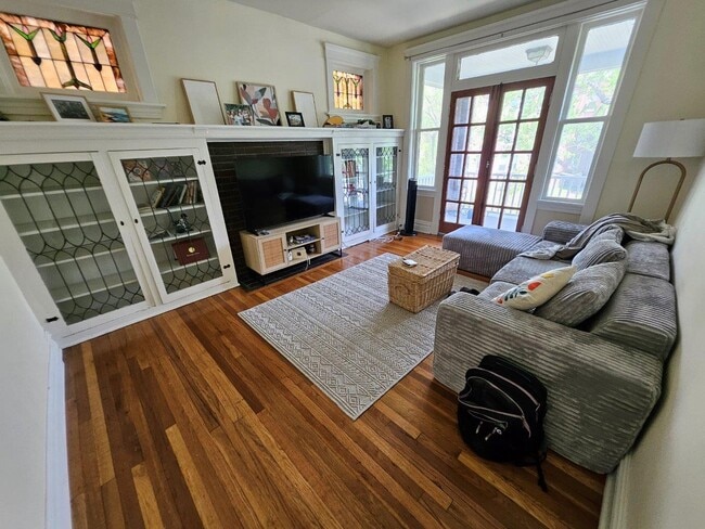 Photo - 5912 McPherson Ave