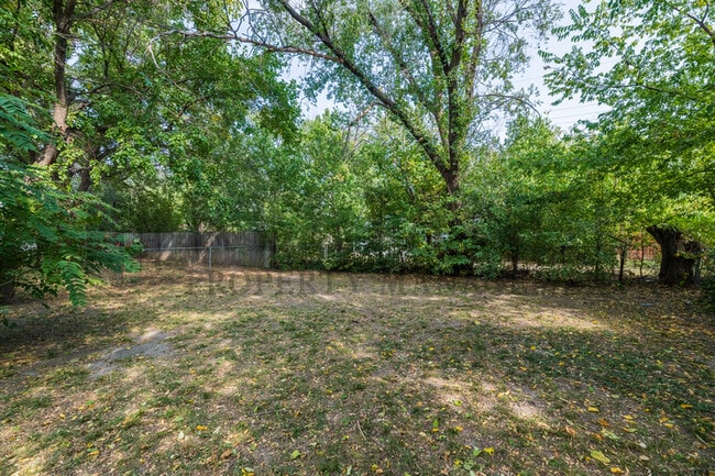 Photo - 1532 S Edwards St