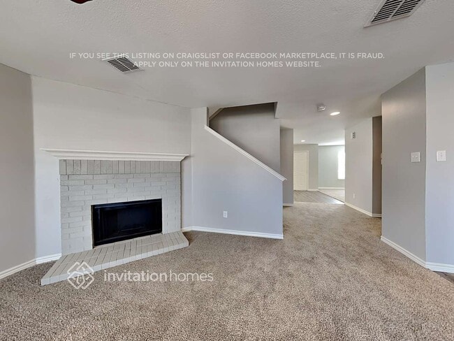 Photo - 136 Rolling Hills Pl