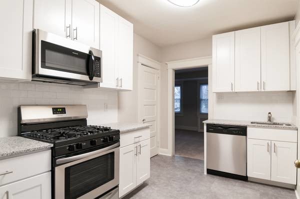 Renovated Kitchens - 3Bd - Metropolitan Narberth Station Rental