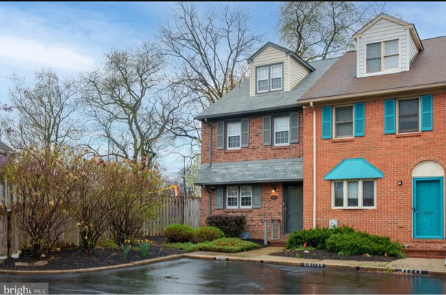 Photo - 2845 W 6th St Townhome