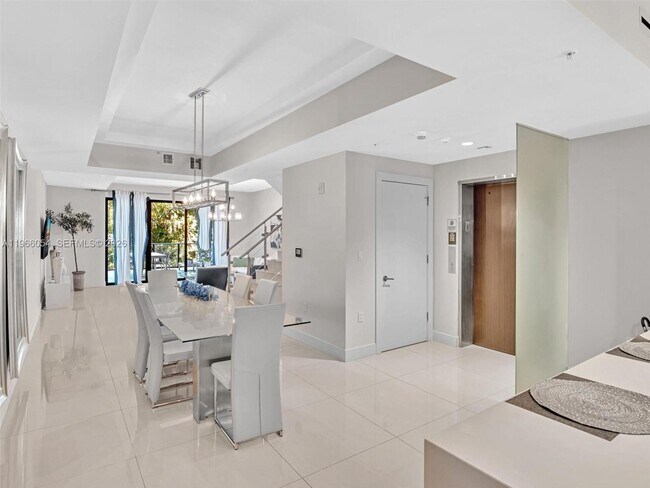 Photo - 3040 N Ocean Blvd Unidad N103