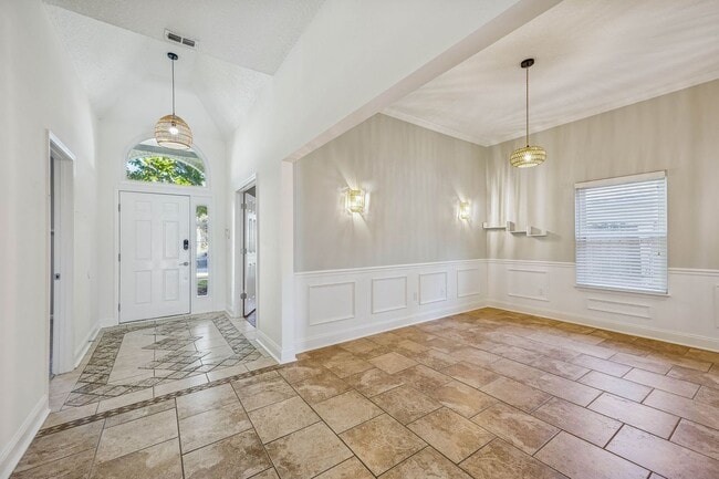 Photo - 3447 Heron Dr N