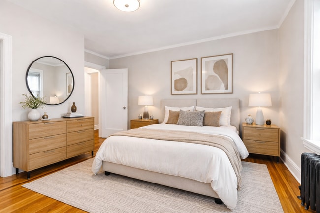 Photo - Montclair Gardens