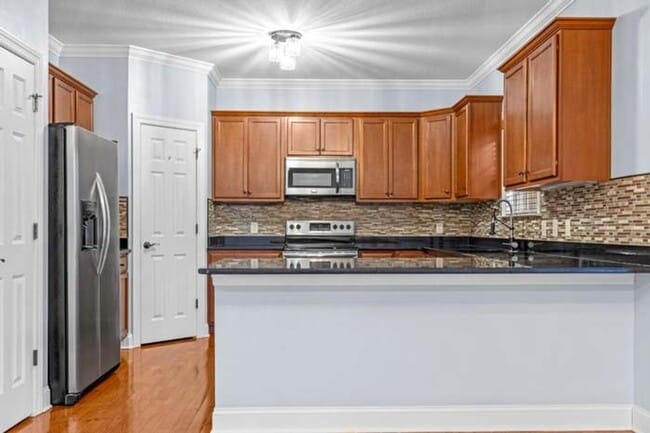 Photo - 7160 Neville Dr