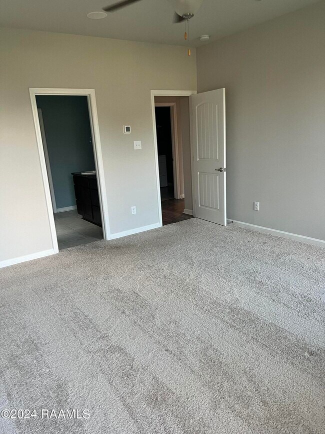 101 Abbeywood Ct House House Rental in Youngsville, LA