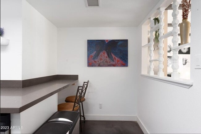 Photo - 2516 E 5th Pl